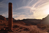 Column making the way to Egypt