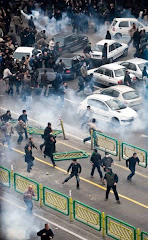 Tehran's Bloody Sunday عکس های عاشورای خونین