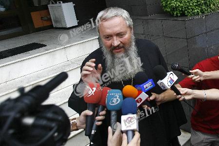 [andrei+andreicut.jpg]