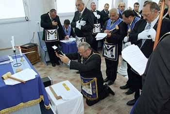 [masoni+botosani.jpg]