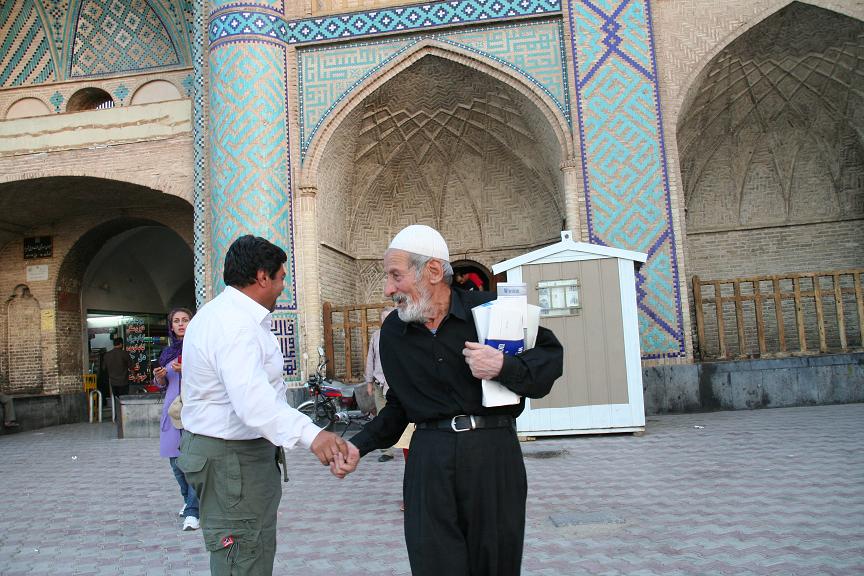 [batran+moschee+yazd.JPG]