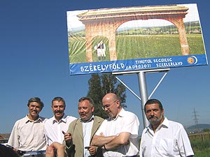 [Tinutul+Secuiesc+extremism+UDMR.jpg]