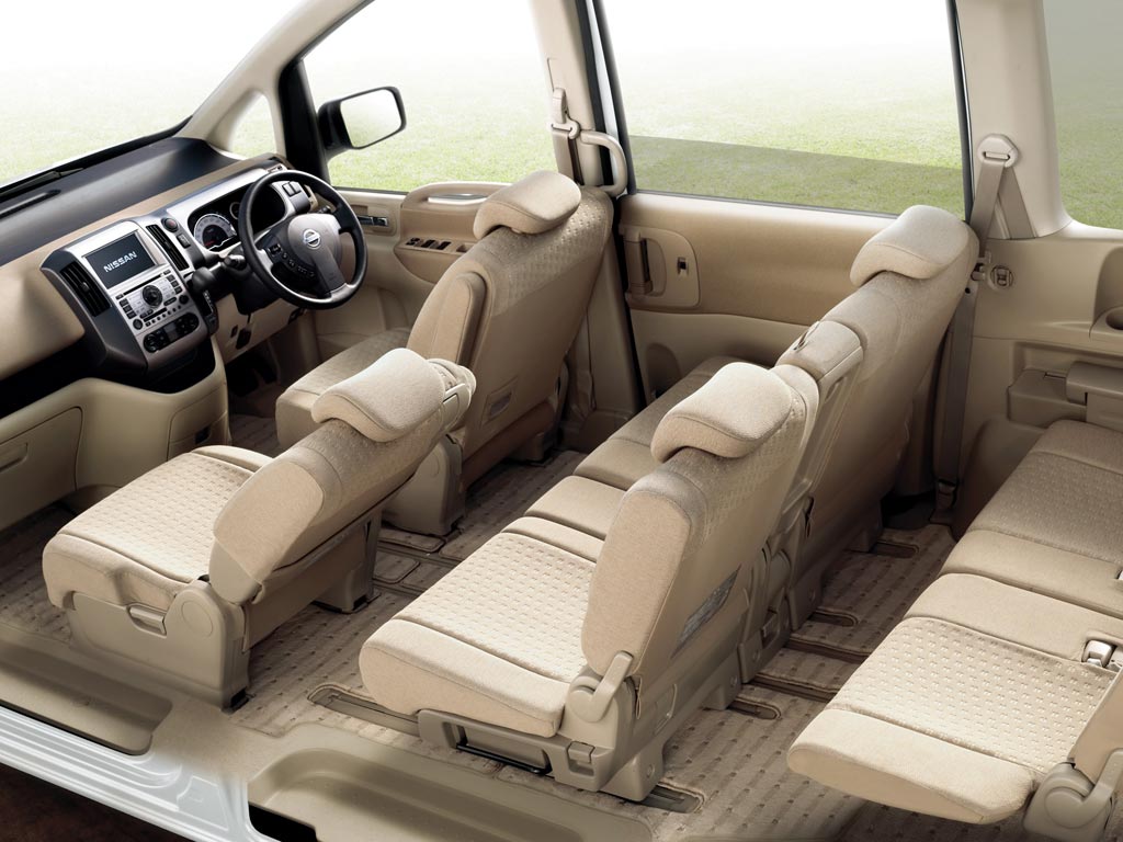 New Nissan Serena to be launched in 2011  Car Dunia - Car 