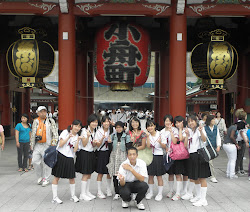 imma-san n friends in Asakusa