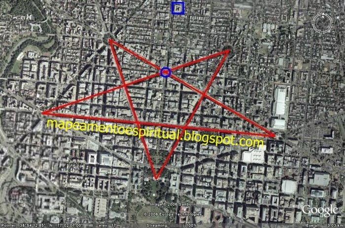 11 - A luz que vem da loja Maçô.....