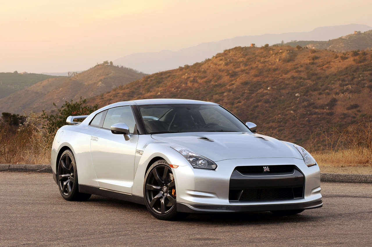 Nissan Skyline GTR gt500
