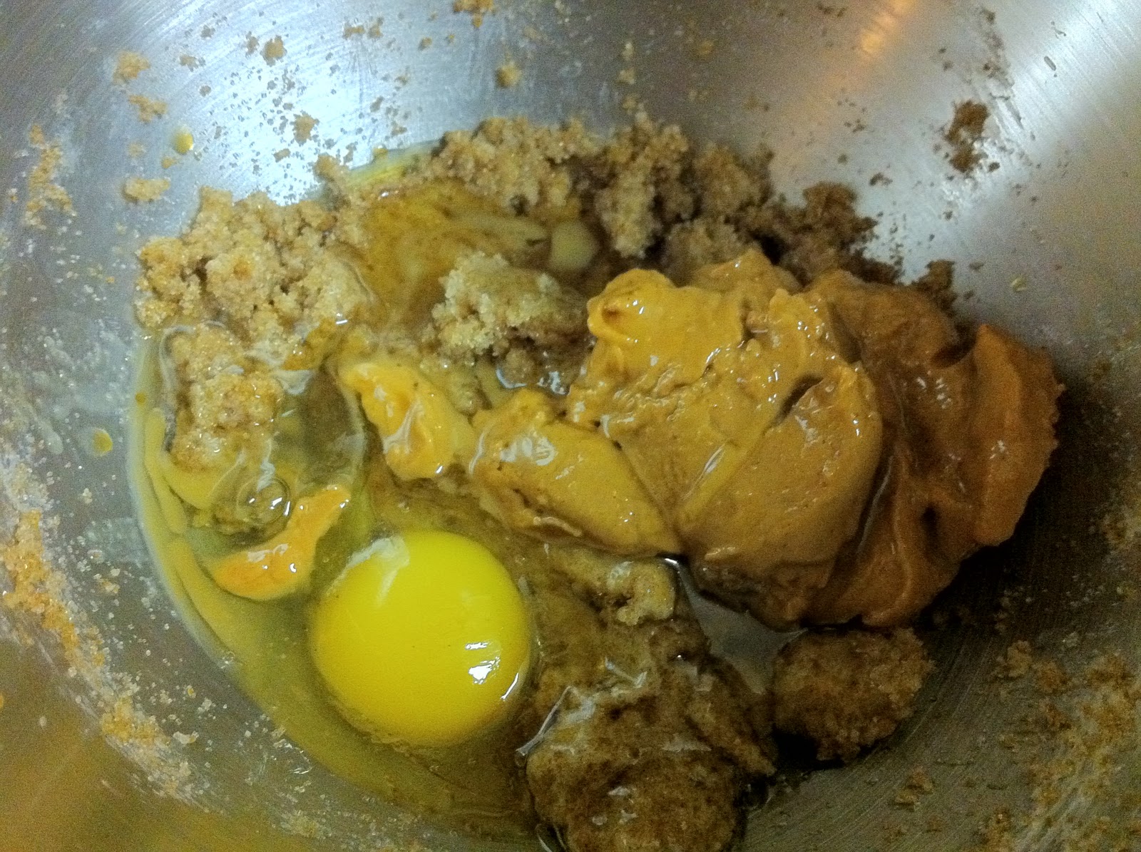 blowing up the oven peanutbutter, banana & honey cookies