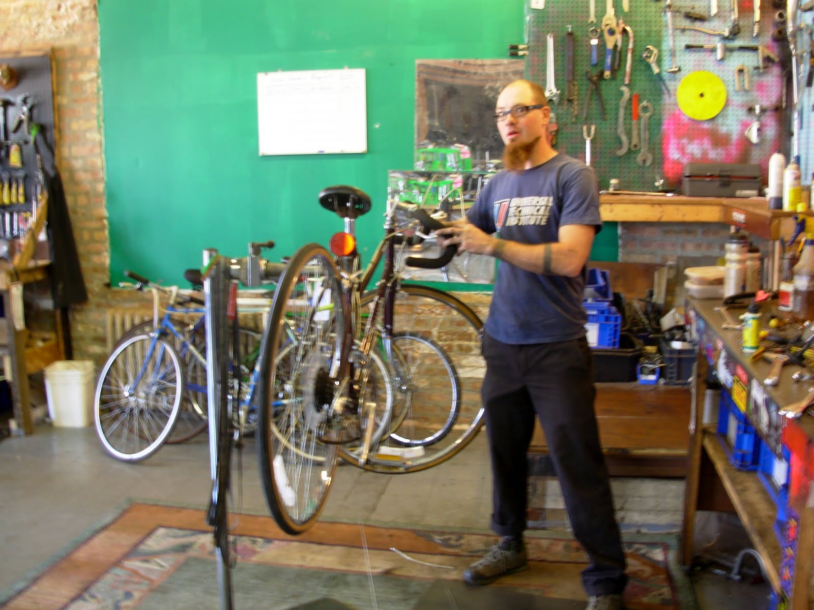 Working Bikes Coop Chicago July 2010