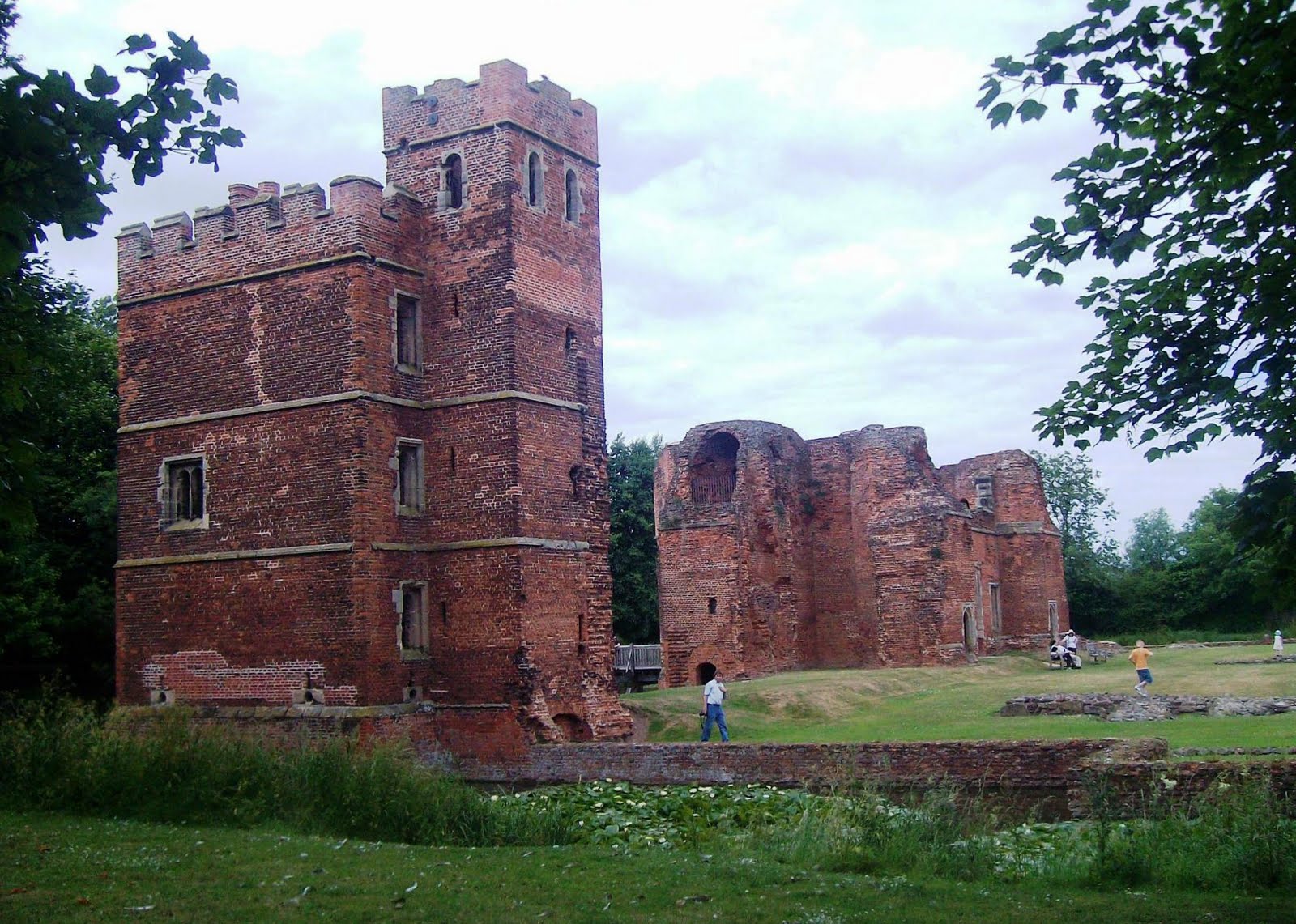 Liberal England Kirby Muxloe Castle