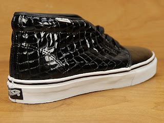vans patent croc style 53