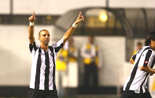 0000004095 - Em estado de &ecirc;xtase