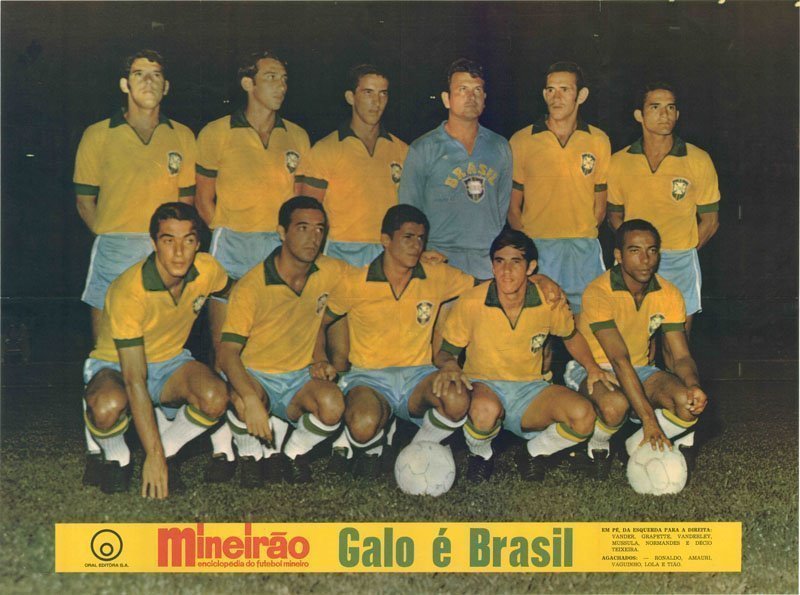 [1968+-+Galo+[Brasil]+3+x+2+Iuguslávia+Vander,+Grapete,+Vanderlei+Paiva,Mussula,+Normandes+e+Decio+Teixei.jpg]