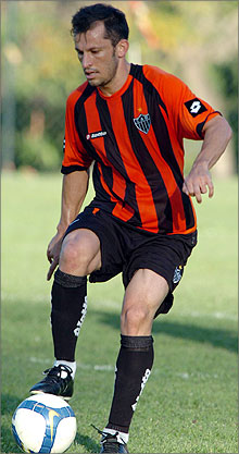 [correa+de+falta.jpg]