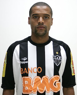 Eles não estarão em campo PEDRO+PAULO+(BRUNO+MARTINS) - Eles não estarão em campo