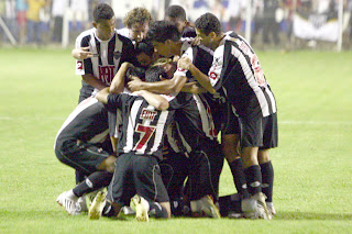 GALO+UNIDO - A tradu&ccedil;&atilde;o do gol alvinegro