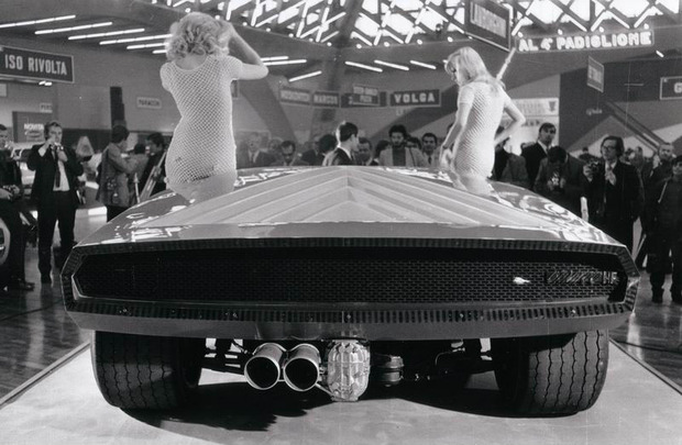 [lancia_stratos_zero_04.jpg]