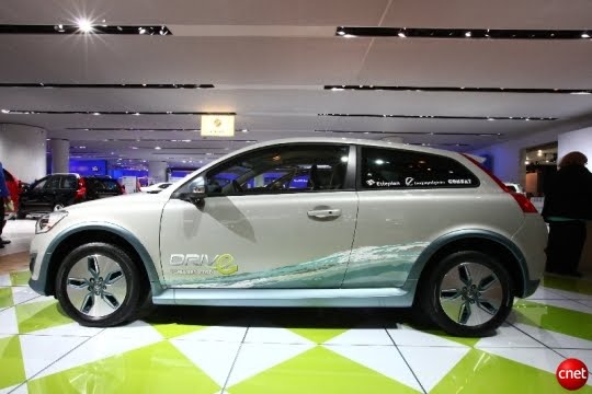 [Detroit+EV+Volvo+C30.jpg]