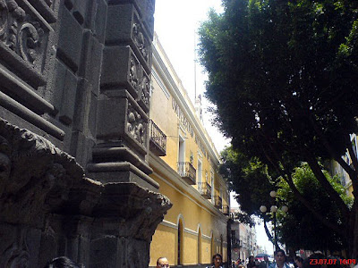 Mi Bella Puebla EL EDIFICIO CAROLINO