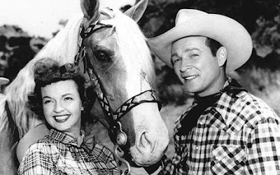 Sally and Sam: Dale Evans & Roy Rogers singing Happy Trails