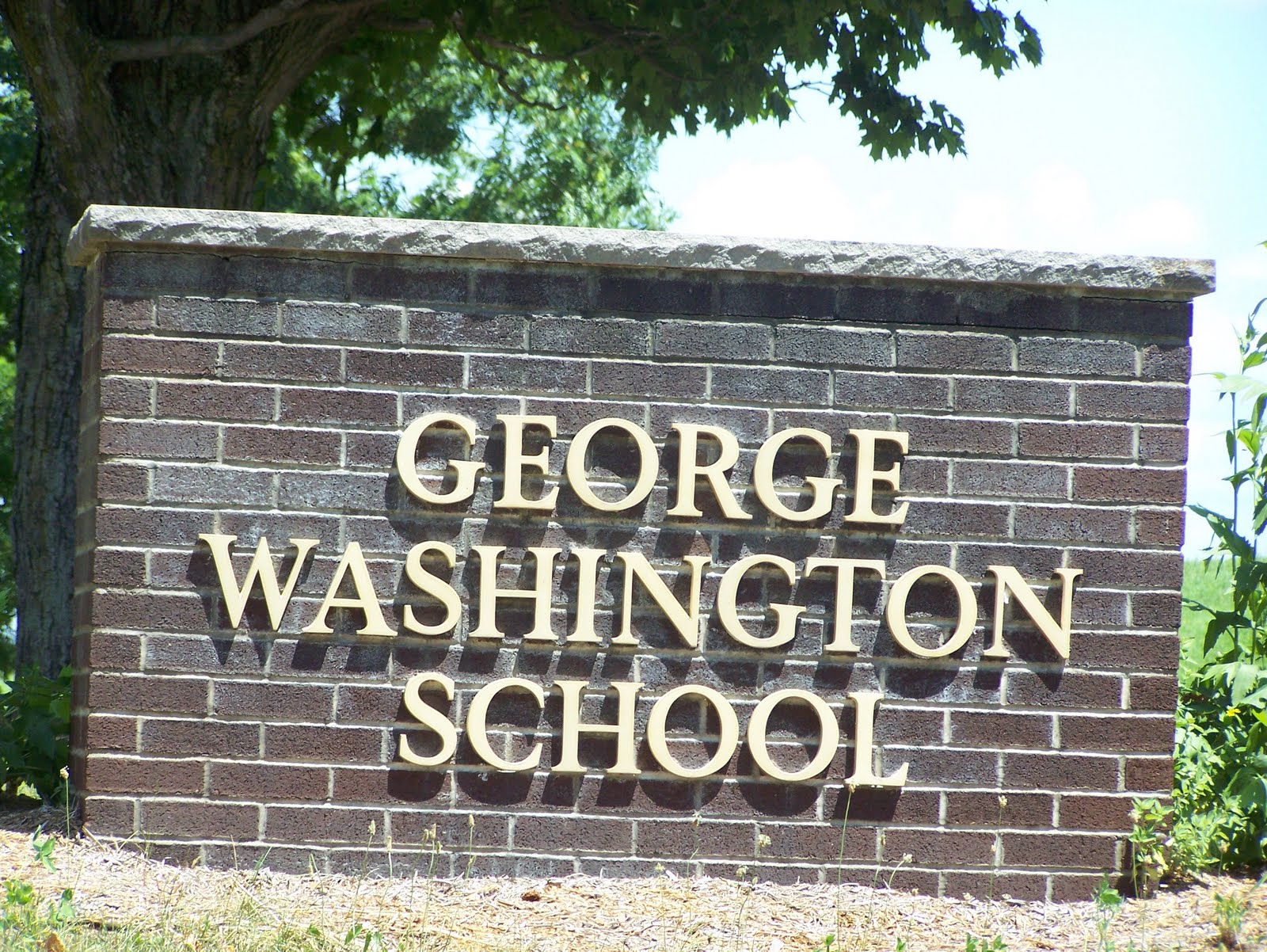 Doug and Torie's Adventure Washington Elementary School