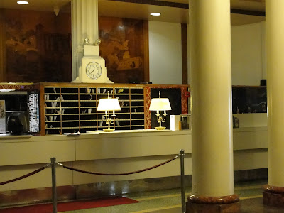 ClarenceGrad72: Inside the Hotel Lafayette