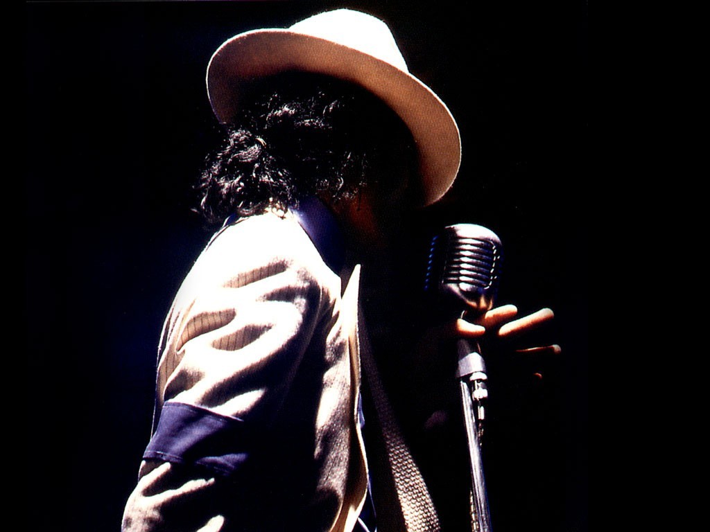 http://4.bp.blogspot.com/_1aEiooP807w/SwzLzsHzRtI/AAAAAAAAAVY/3pL_qNiBupg/s1600/Michael_Jackson_Live%21.jpg