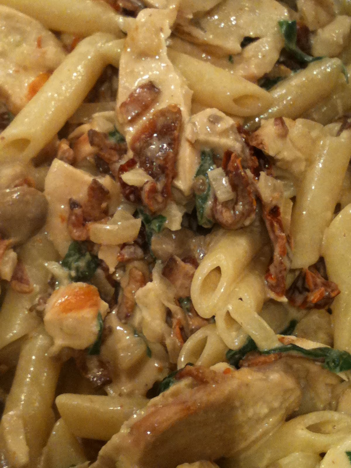 The Baking Bookworm Chicken, Bacon, Spinach & SunDried Tomato Pasta