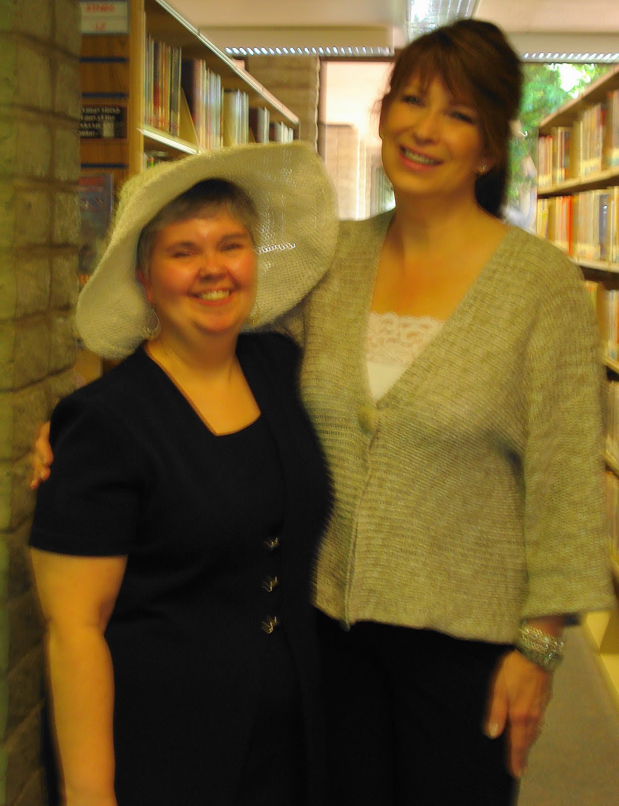 Lesa's Book Critiques Beth Hoffman for Authors The Teague