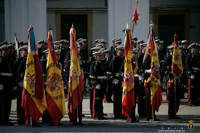 La Fuerza de Infantería de Marina despide a su Comandante General en el Tercio de Armada.