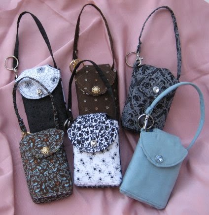 Designs To Infinity: LOOKING FOR A CUTE CELL PHONE PURSE? WELL, I'VE ...