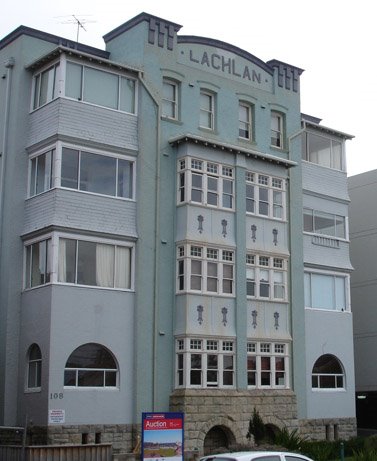 [Lachlan+apartments.jpg]