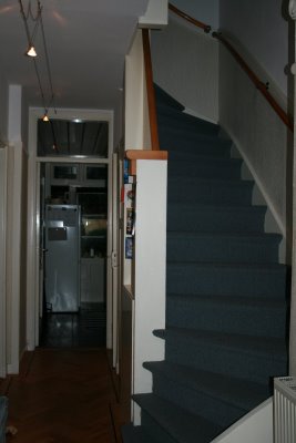 [Dutch+Stairs+03.jpg]