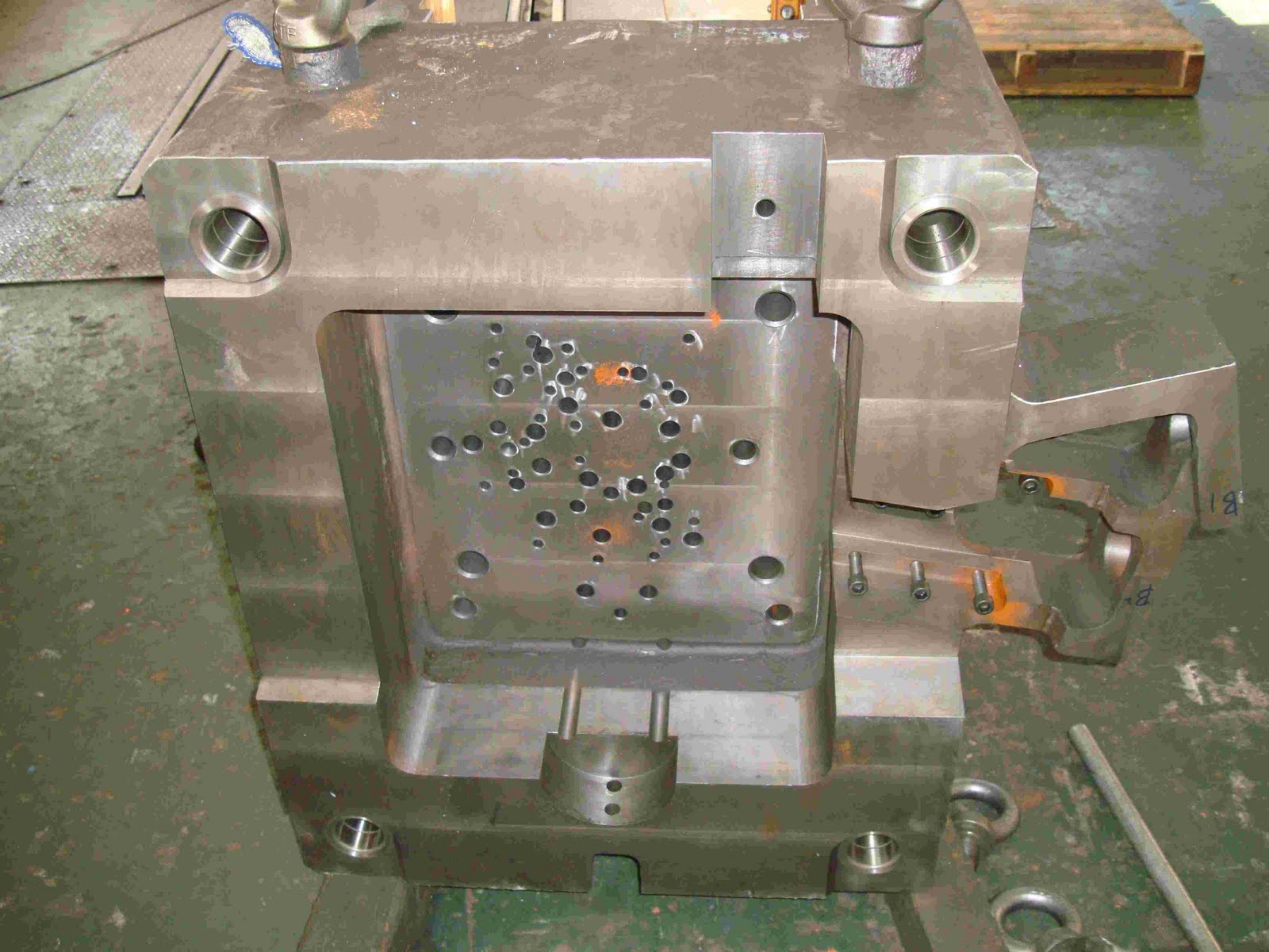 Die Casting Tool Shop in Taiwan Die Casting Die's Component Mold Base
