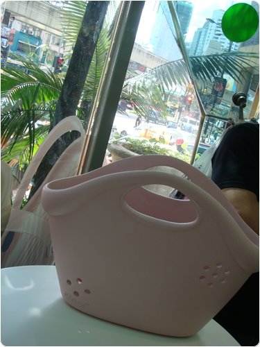 [m6.JPG]