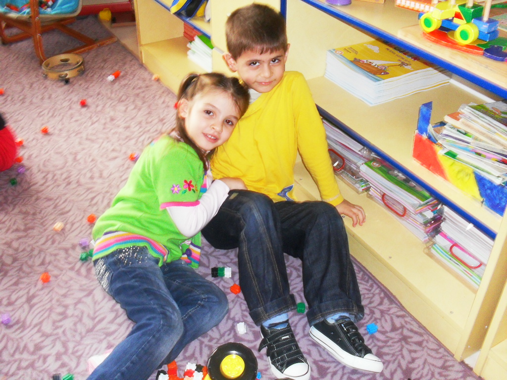 gülen yüzler: KENDİLERİNİ EN GÜZEL ŞEKİLDE İFADE ETDİKLERİ ZAMAN DİLİMİ