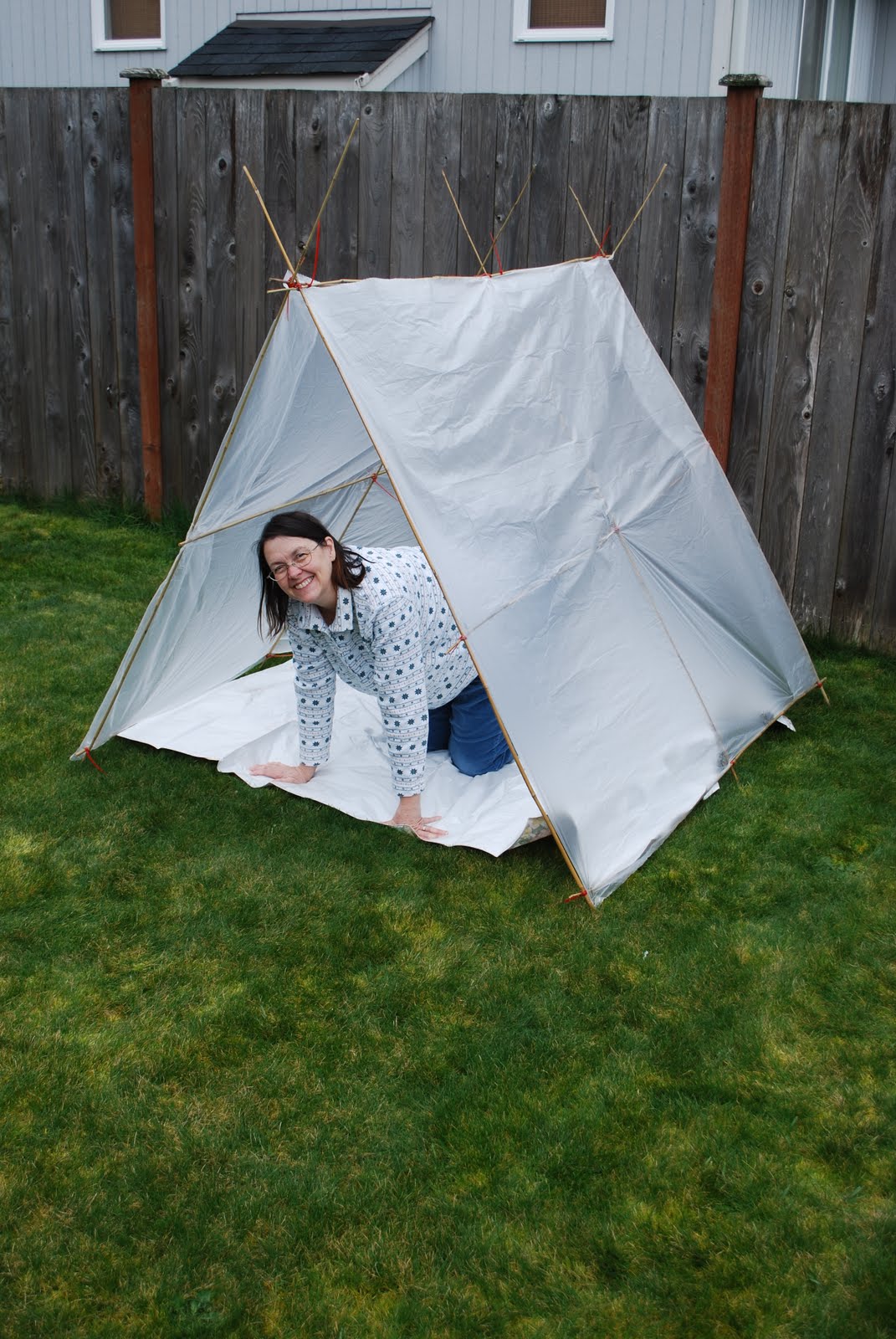 Washington Preppers Network Shelter made from large plastic bags or