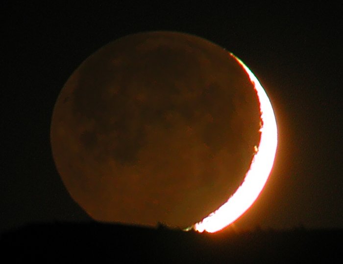 [new_moon_old.jpg]