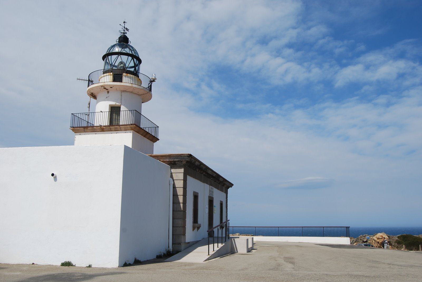 [DSC_3008.JPG]