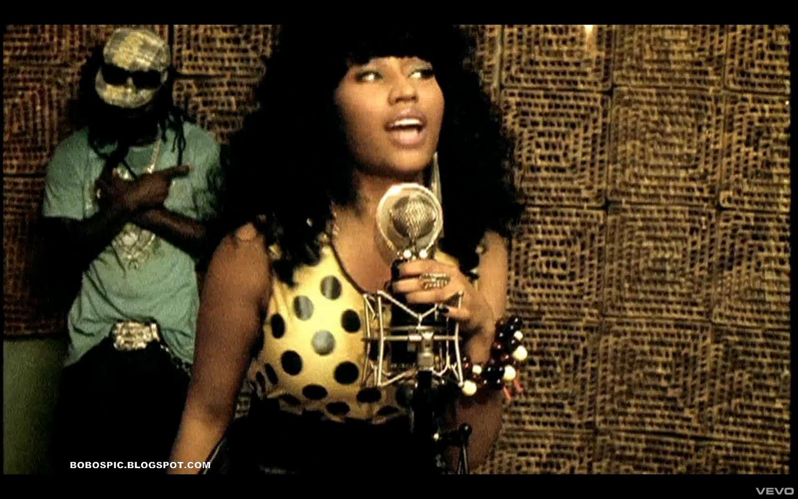 Music Video Pics Sean Kingston Letting Go (Dutty Love) featuring Nicki