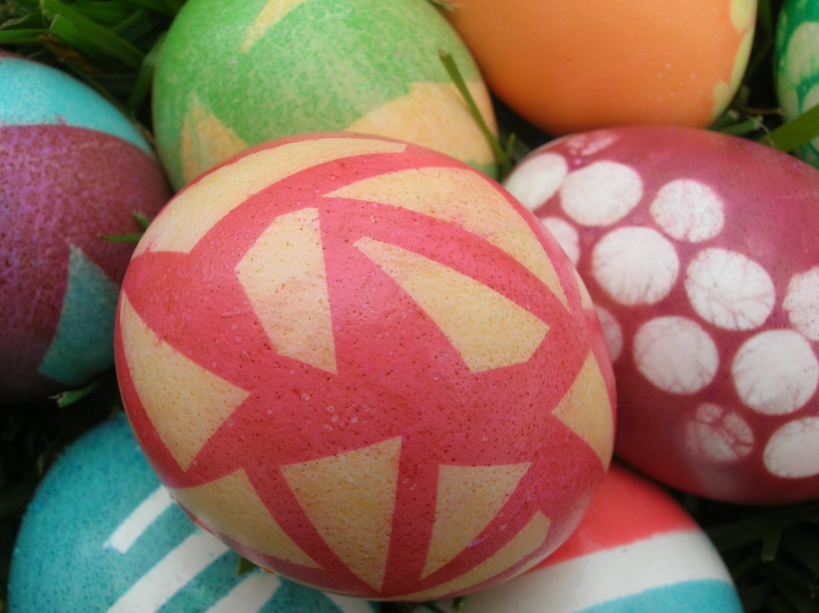 [easter_eggs_mosaic_closeup.JPG]