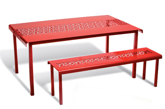 [Table+by+Sudell.jpg]