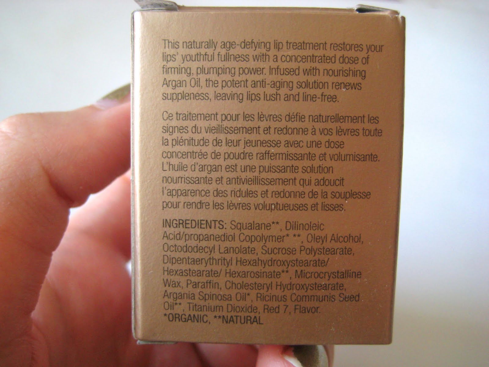 Simply Susie Josie Maran Argan Oil Lip Treatment + Peach Shortbread