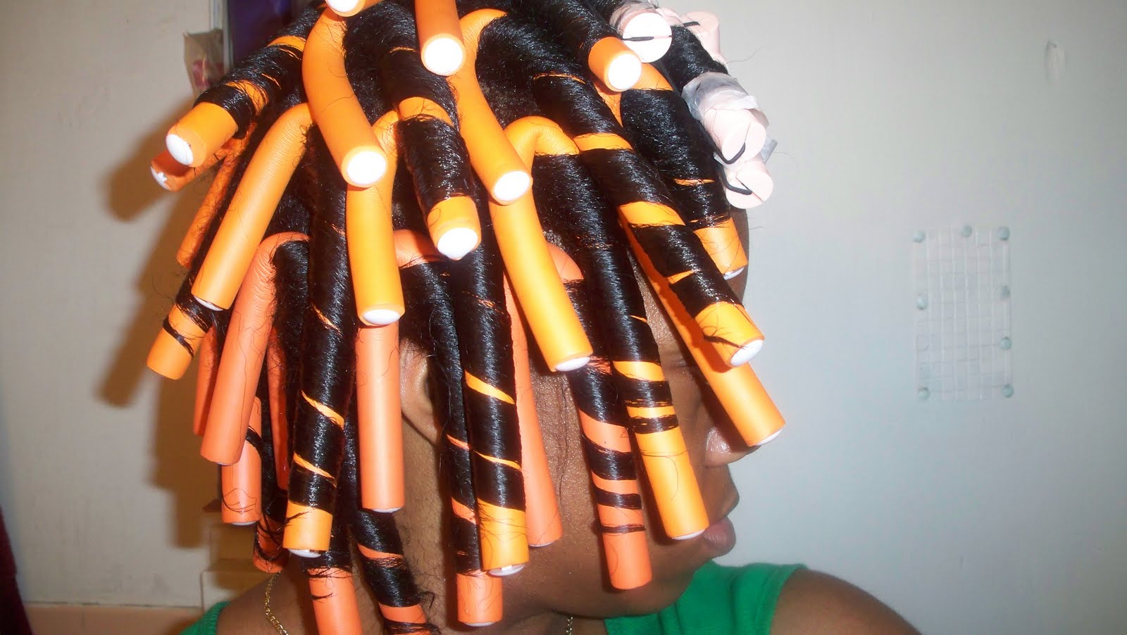 LongerStrongerHair My first flexirod set!