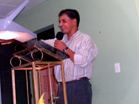 [PICT2667.JPG]