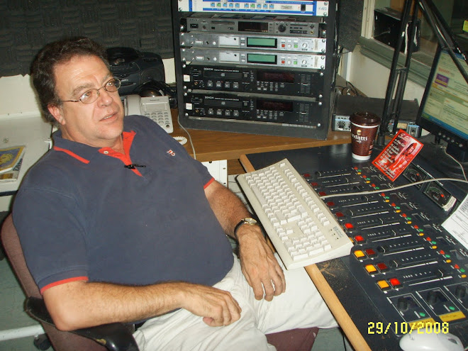 Fernando Fernandez "El romantico de la consola" en fusion 102.5 f.m.