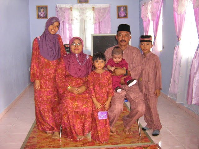 KELUARGA TERCINTA