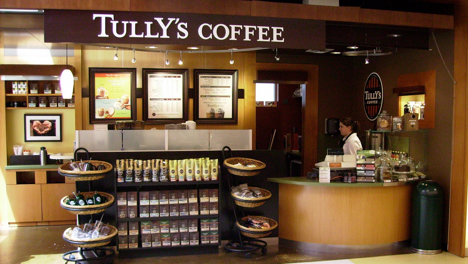 Shoreline Area News Tully's Coffee opens in Top Foods