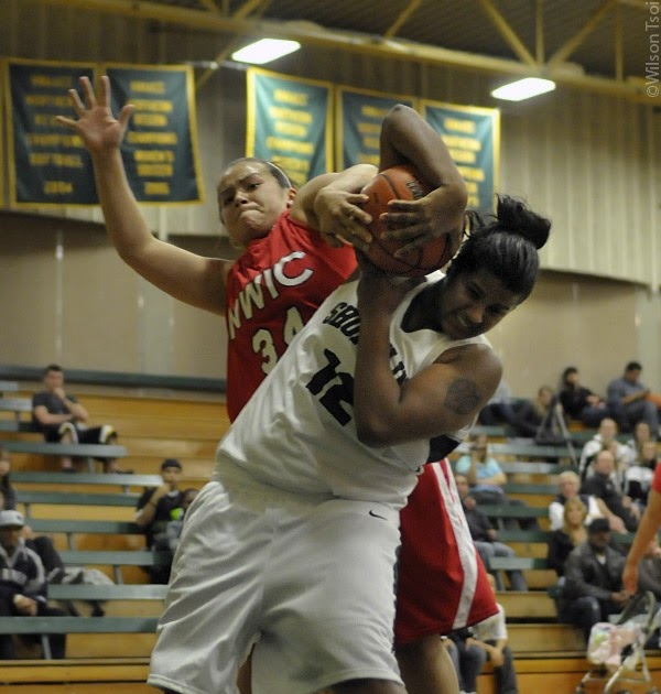Shoreline Area News Scc Men S Basketball Upsets 4 Ranked Whatcom