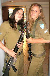 Israeli Army Uses Facebook to Catch Female Draft Dodgers