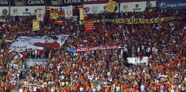 [63645F61685F6361616A5163636B63696B62676998947599.jpg]